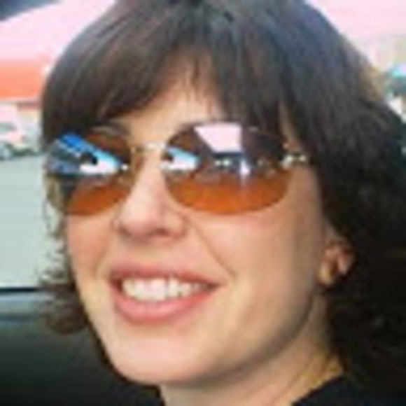 Meet your Posher, Amy - Picture 1 of 1